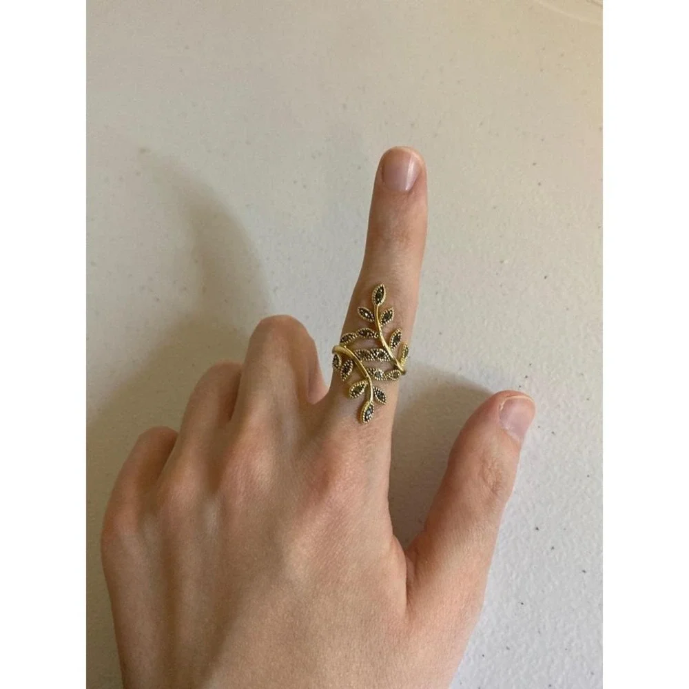 Boho‎ Hematite Vine Ring